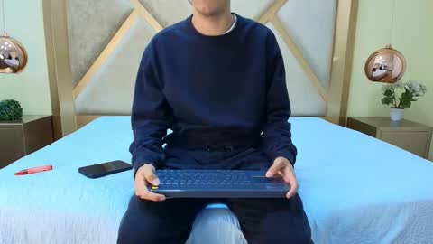 austinreeds online show from November 2025 11:56:02 AM