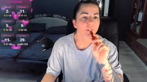 Ava online show from December 2024 09:24:02 AM