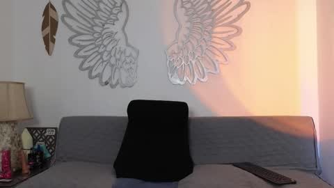 Ava online show from March 2026 03:01:02 AM