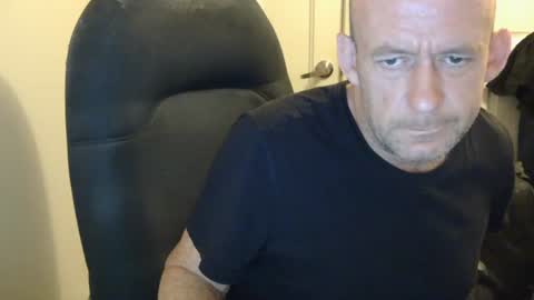 Snapshot of averagejerkoff chatting on July 2026 03:22:01 PM averagejerkoff online show from July 2026 03:22:01 PM