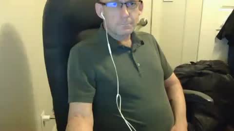 Snapshot of averagejerkoff chatting on July 2026 04:34:02 AM averagejerkoff online show from July 2026 04:34:02 AM