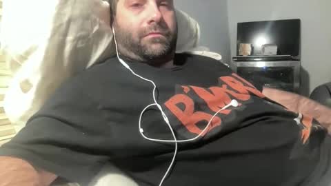 averagejoe345977 online show from February 2026 02:18:02 AM