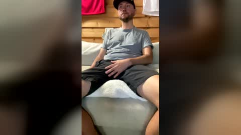 averagejoe_8 online show from May 2026 05:40:02 PM