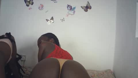 Snapshot of averrine chatting on April 2026 09:01:02 PM averrine online show from April 2026 09:01:02 PM