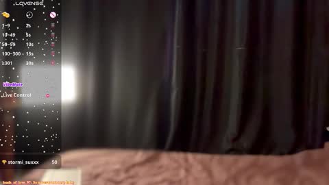 avril_pearly_ online show from March 2026 01:08:01 PM