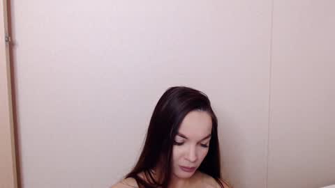 Avrora Inst online show from February 2025 07:49:01 PM