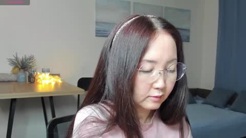 Avrora online show from February 2025 06:45:01 PM