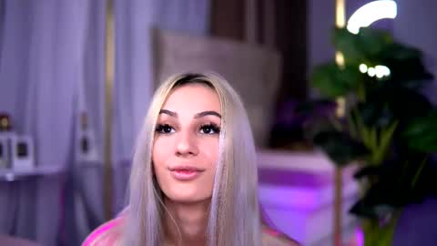 awalynch online show from February 2026 05:26:02 AM