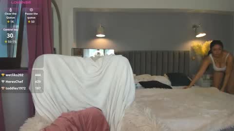 Jolie online show from September 2025 07:10:02 AM