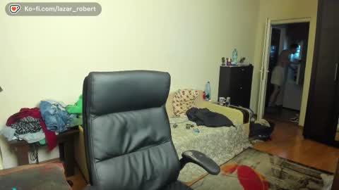 Snapshot of awesome_justin chatting on November 2025 09:17:02 PM Justin online show from November 2025 09:17:02 PM