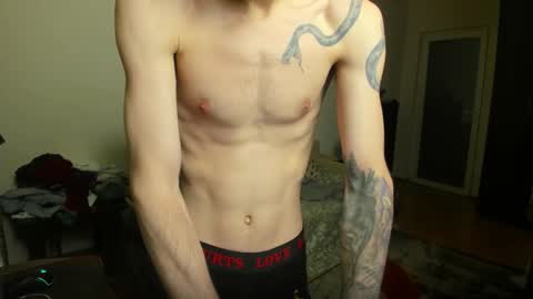 Snapshot of awesome_justin chatting on November 2025 09:26:01 PM Justin online show from November 2025 09:26:01 PM