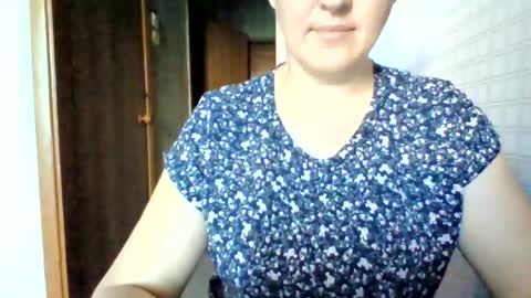 awesomeladyy online show from June 2026 06:49:02 AM