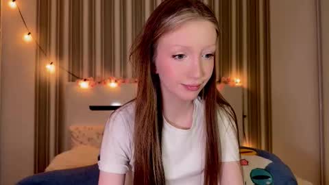 Aurora online show from September 2025 02:17:02 PM