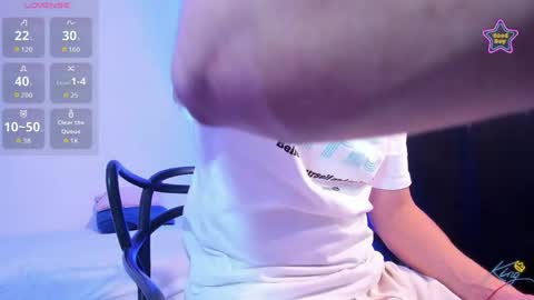 Snapshot of axel__fierro chatting on April 2026 08:06:02 PM axel__fierro online show from April 2026 08:06:02 PM