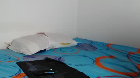 Axel online show from January 2025 08:58:02 PM