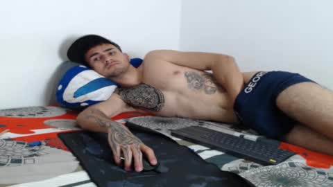 Axel online show from February 2025 09:08:02 PM