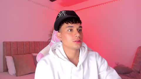 AXEL online show from August 2026 10:03:01 AM