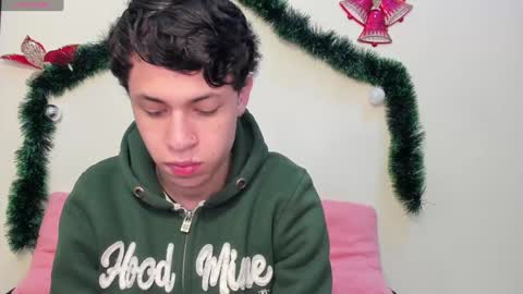 Axel Evanss online show from December 2024 12:34:01 PM