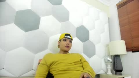 Snapshot of axel_forte chatting on December 2025 12:54:01 PM Axel Forte online show from December 2025 12:54:01 PM