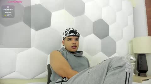 Snapshot of axel_forte chatting on December 2025 12:34:02 PM Axel Forte online show from December 2025 12:34:02 PM