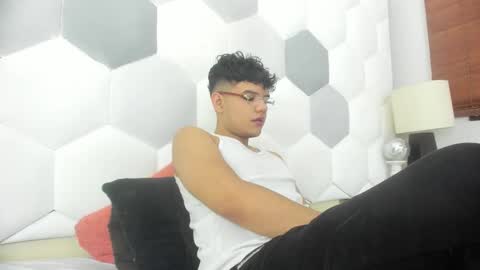 Snapshot of axel_forte chatting on January 2026 01:27:02 PM Axel Forte online show from January 2026 01:27:02 PM