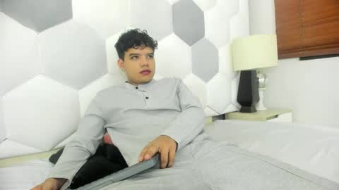 Snapshot of axel_forte chatting on February 2026 01:01:02 PM Axel Forte online show from February 2026 01:01:02 PM