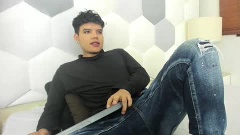 Snapshot of axel_forte chatting on February 2026 01:09:02 PM Axel Forte online show from February 2026 01:09:02 PM