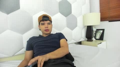 Snapshot of axel_forte chatting on March 2026 01:06:02 PM Axel Forte online show from March 2026 01:06:02 PM