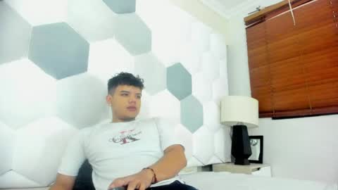 Snapshot of axel_forte chatting on April 2026 01:50:01 PM Axel Forte online show from April 2026 01:50:01 PM