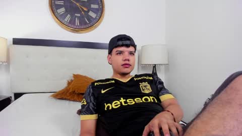 Snapshot of axel_forte chatting on May 2026 03:22:02 PM Axel Forte online show from May 2026 03:22:02 PM