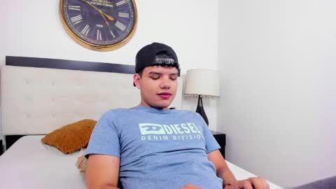 Snapshot of axel_forte chatting on May 2026 02:33:01 PM Axel Forte online show from May 2026 02:33:01 PM