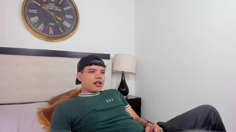 Snapshot of axel_forte chatting on June 2026 01:35:02 PM Axel Forte online show from June 2026 01:35:02 PM