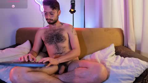 Sebstian online show from December 2025 07:21:02 PM