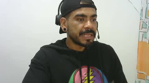 Axel online show from February 2025 05:40:01 AM