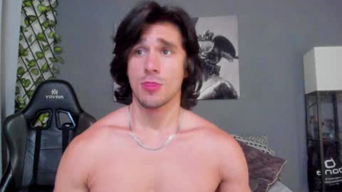 Snapshot of axel_owen chatting on December 2024 12:03:02 AM Axel online show from December 2024 12:03:02 AM