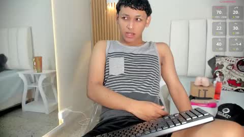 Alex online show from November 2025 03:51:02 AM