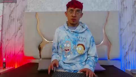 AXEL  online show from January 2026 11:48:02 AM