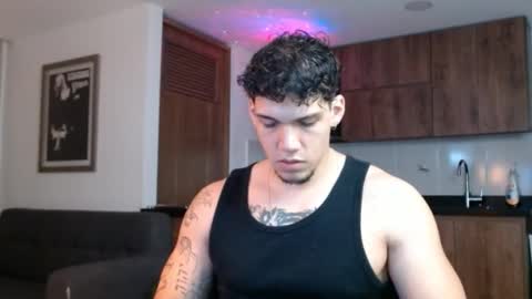 INDEPENDENT MODEL  online show from January 2026 01:08:02 AM