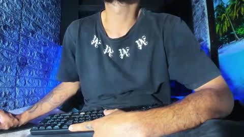 Axell Cross2 online show from April 2026 01:38:02 AM