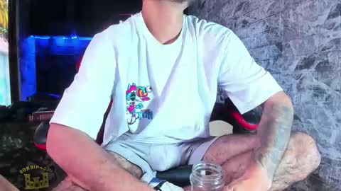 Axell Cross2 online show from April 2026 12:54:01 PM