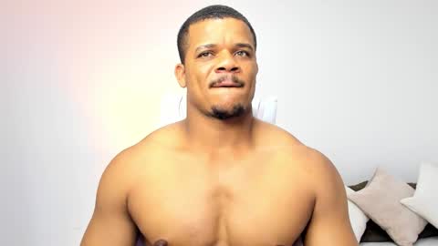 Snapshot of axelldasilva chatting on February 2026 11:44:02 PM AXEL DA SILVA online show from February 2026 11:44:02 PM