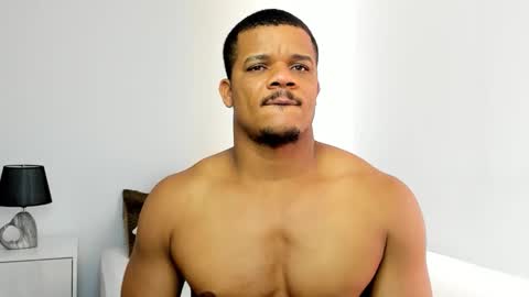 Snapshot of axelldasilva chatting on February 2026 09:16:02 PM AXEL DA SILVA online show from February 2026 09:16:02 PM