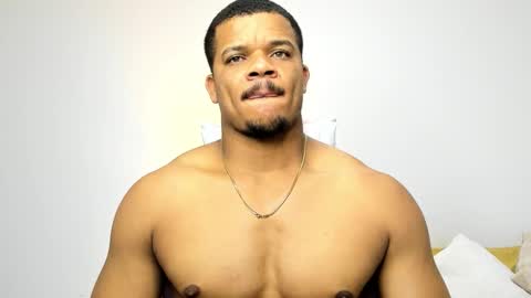 Snapshot of axelldasilva chatting on February 2026 11:39:01 PM AXEL DA SILVA online show from February 2026 11:39:01 PM