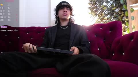 Snapshot of axellkush chatting on February 2025 07:12:01 AM AxellKush online show from February 2025 07:12:01 AM