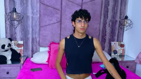 AxelRushh online show from April 2026 08:07:02 PM