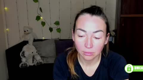 Jully online show from February 2025 07:37:01 AM