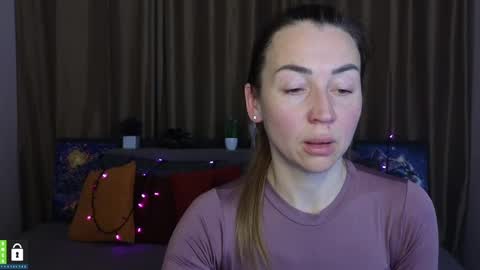 Jully online show from March 2025 06:26:02 AM