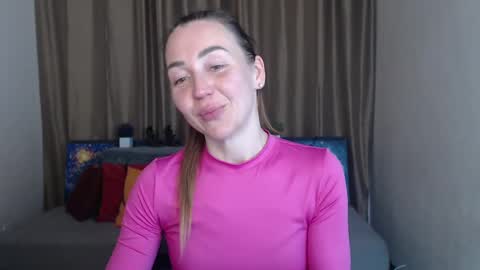 Jully online show from March 2025 01:25:02 PM