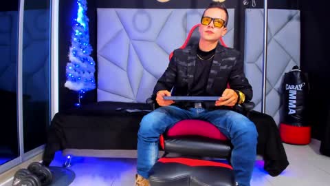 Ayden Miller online show from December 2024 02:43:01 AM