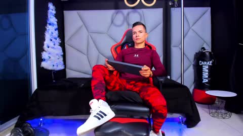 Ayden Miller online show from December 2024 05:12:01 AM